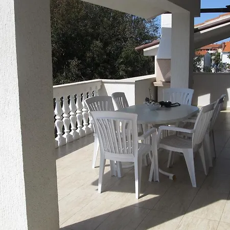 Stipo A5 Apartment Medulin